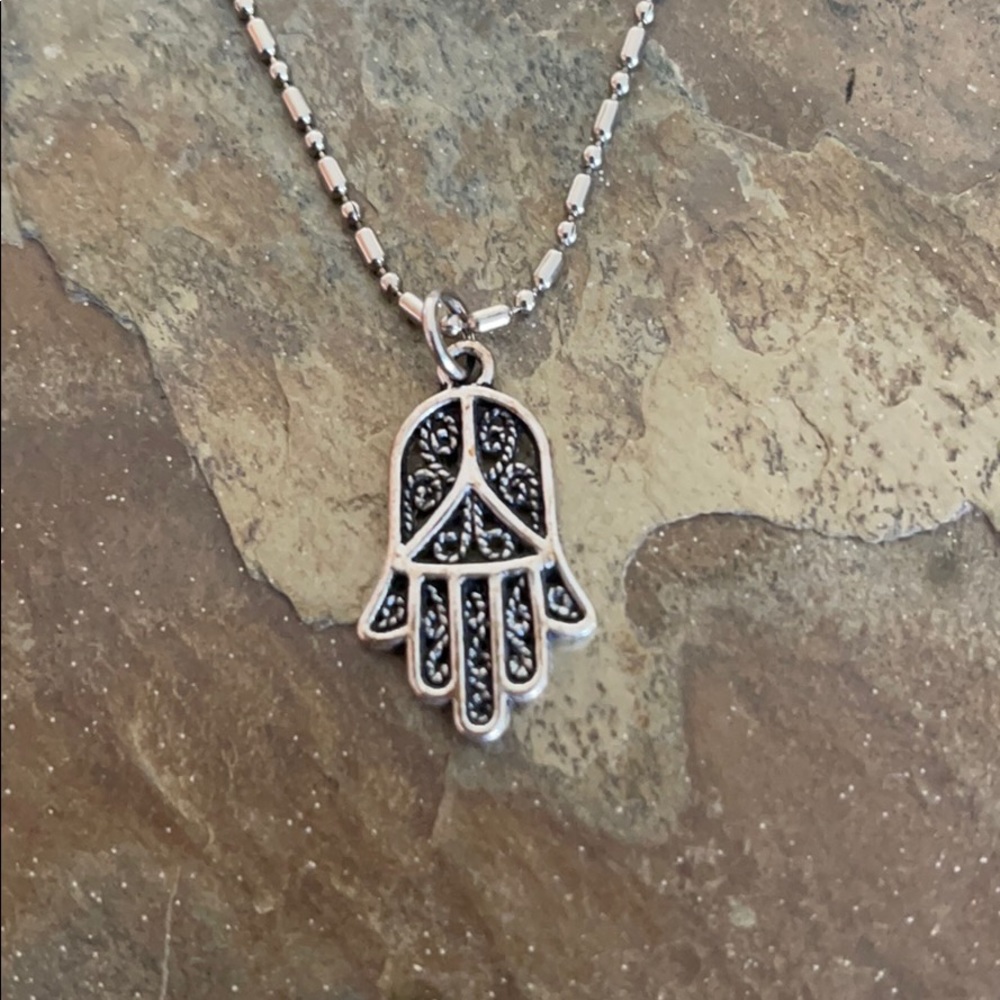NWT Hand Of Hamsa Necklace With Fancy Ball Chain